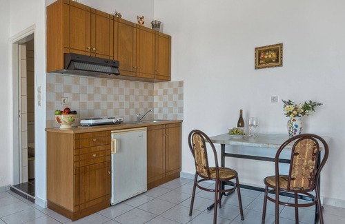 Paloi Apartamento | Estudio 'Frantzis 3' con vistas al mar, Wi-Fi y aire acondicionado