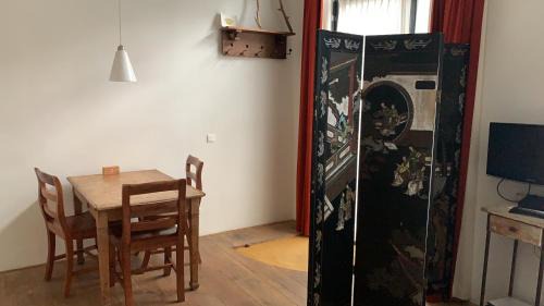 Haarlemmerbuurt Apartamento | Studio-apartment in city-center
