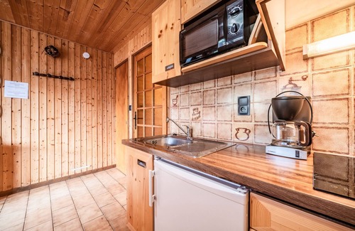 Chatel Apartamento | Apartamento estudio 'Le Blanchot - 4 Pers' con vistas a la montaña, balcón y Wi-Fi