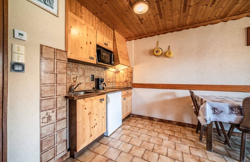 Chatel Apartamento | Apartamento estudio 'Le Flocon - 4 Pers' con vistas a la montaña, balcón y Wi-Fi