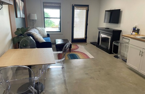 Winthrop Apartamento | Studio apartment Maine Lake Cobbessee Fishing Swimining boating