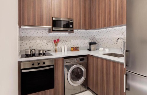 Dubai Media City Apartamento | Studio Apartment Near The Media Lounge Palm By Luxury Bookings