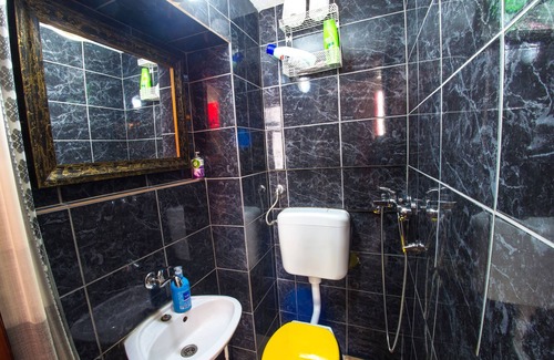 Mostar Old Town Apartamento | Studio apartment next to the Old Bridge
