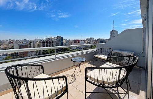 Microcentro Apartamento | Studio Apartment on 13th Floor with balcony terrace