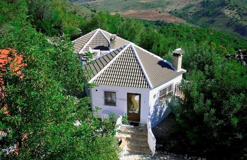 Montecorto Apartamento | Estudio 'Paraíso Escondido 2' con vistas a la montaña y Wi-Fi