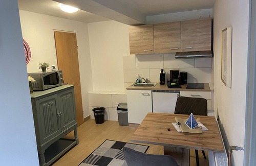 Stall Apartamento | Apartamento estudio 'Pepper' con vistas a la montaña, jardín privado y Wi-Fi