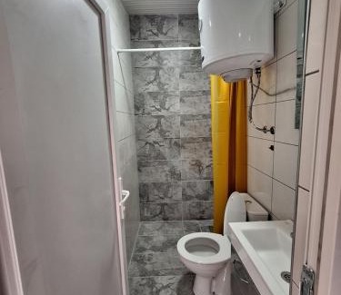 Ohrid Apartamento | Studio Apartment ROOM 88 Yellow