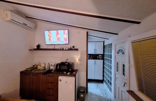 Ohrid Apartamento | Studio Apartment ROOM 88 Yellow