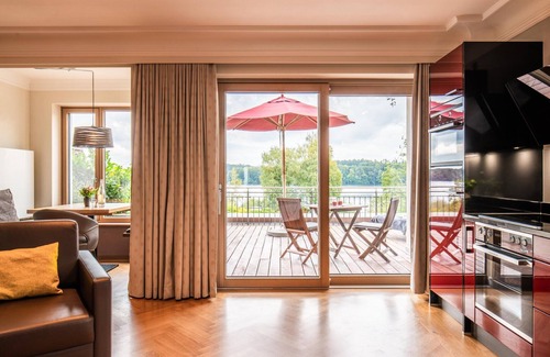 Pelham Apartamento | Apartamento-estudio "See-Lodge" con vistas al lago, terraza privada y Wi-Fi