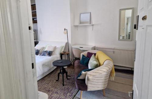 Kentish Town Apartamento | Studio Apartment Sleeps 2 - Kentish Town NWLondon