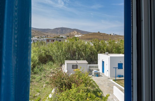 Serifos Apartamento | Apartamento estudio 'Studios Ninemia Serifos 5' con vistas al mar, Wi-Fi y aire acondicionado.