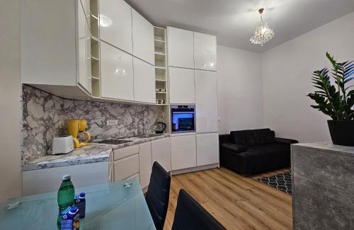 Ljubljana Old Town Apartamento | Studio Apartment Sviti TourAs by Town Hall
