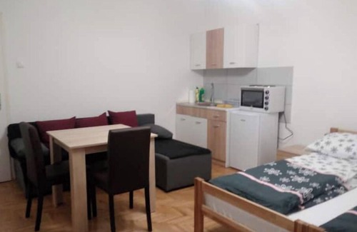Banja Luka Apartamento | STUDIO APARTMENT TEPIC 209-I