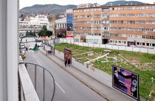 Old Town Apartamento | Studio Apartment Theatre View