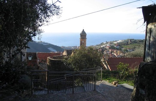 Pompeiana Apartamento | Studio apartment with terrace/garden with sea view