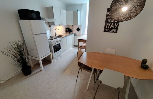 Hovedgard Apartamento | Apartamento con terraza privada y privada Park - Parejas y Solo viajeros