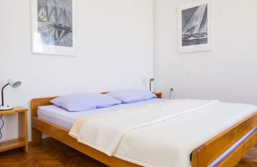 Molunat Apartamento | Studio apartment with sea view