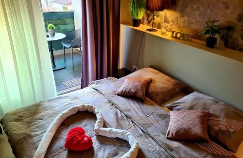 Varazdin Apartamento | Studio apartment with terrace in Varazdin
