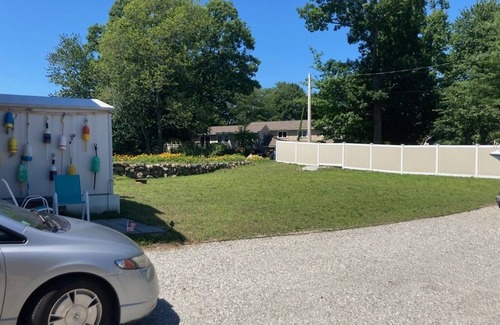 Hampton Apartamento | Studio Apt, 4 minute walk from Beach