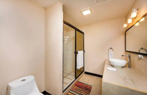 Playa Flamingo Alquiler De RV | Studio Apt. 5-mins Walk from Flamingo Beach! ★★★★★
