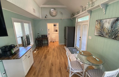 Buxton Apartamento | Studio Apt on Soundfront King Bed Huge Walkin Shower