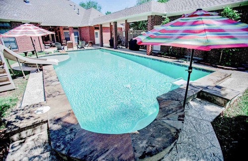 Beaumont Apartamento | Studio Apt w/ Pool, Grills, Billiards, & Golf Access