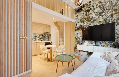 Faubourg-du-Roule Apartamento | Studio Arc de Triomphe