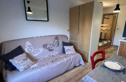 Le Grand-Bornand Apartamento | Studio au cœur du Chinaillon avec Parking et Balcon, 4 couchages - FR-1-241-176