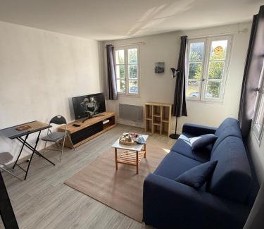 Dives-sur-Mer Apartamento | Studio au cœur du village d'arts
