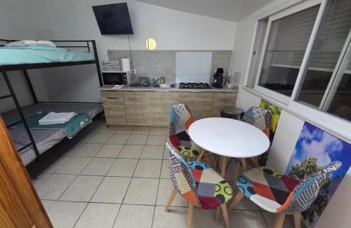Baillargues Apartamento | Studio au calme avec piscine