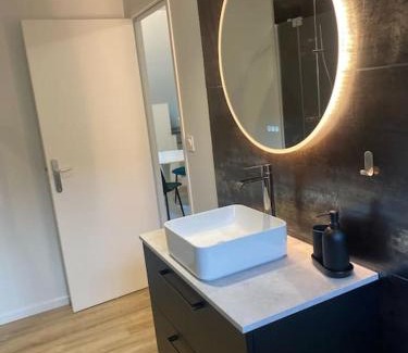 Quintin Apartamento | Studio au centre de Quintin