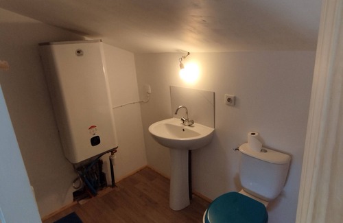 Saint-Lumine-de-Coutais Apartamento | Studio au Coeur de la Ferme