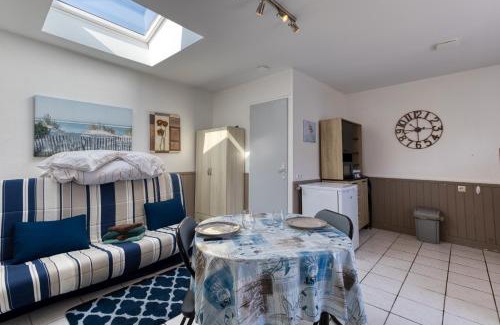 Bourcefranc-le-Chapus Apartamento | Studio au pied de l'île d'Oléron
