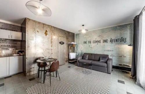 Charbonnieres-les-Bains Apartamento | Studio AVENTURE - Le Méridien #Lave-vaisselle #Wifi #Ventilateur