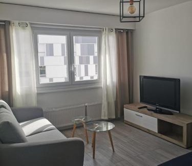 Annemasse Apartamento | Studio avec cuisine séparée tout proche de la gare