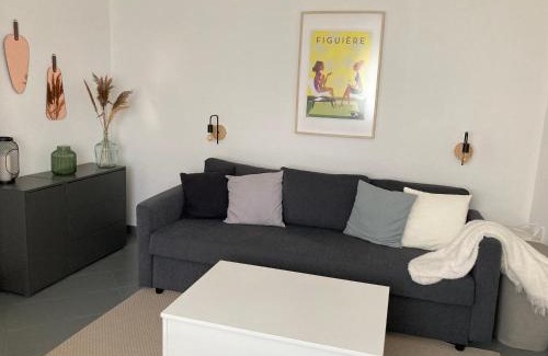 Agon-Coutainville Apartamento | Studio avec jardin
