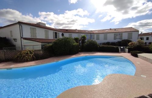 La Couarde-sur-Mer Apartamento | Studio avec terrasse et parking 200m plage et commerces