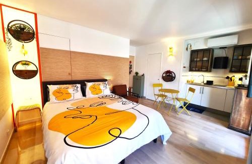 Fabron Apartamento | STUDIO BALCON CALME AVEC PARKING 5mn de la MER