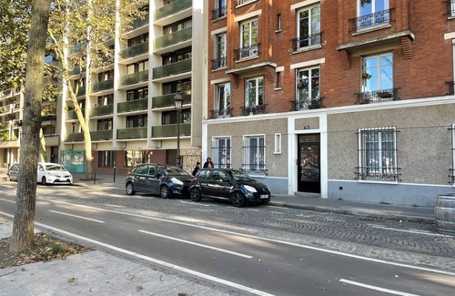 Combat Apartamento | Studio Bassin de la Villette