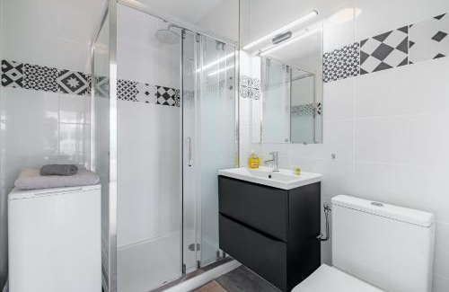Mandelieu-La-Napoule Apartamento | Studio BELLE VUE - Axelle Loc'Appart