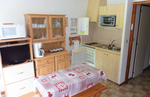 Station de Drouzin le Mont Apartamento | Studio Biot, studio flat, 3 persons