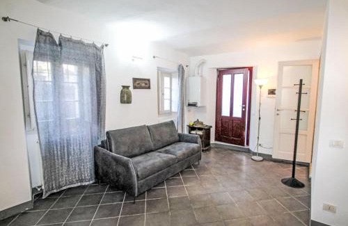 Calde Apartamento | Studio Bordeaux by Interhome