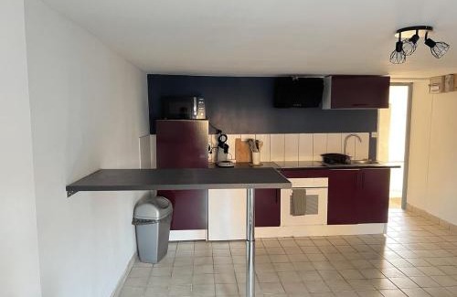 Aulnoy-lez-Valenciennes Apartamento | Studio Brownie