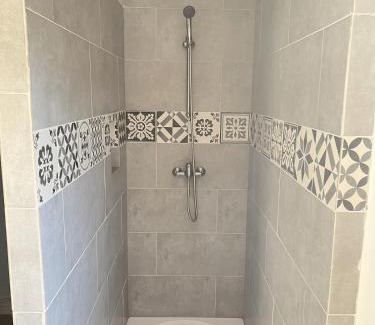 Aulnoy-lez-Valenciennes Apartamento | Studio Brownie