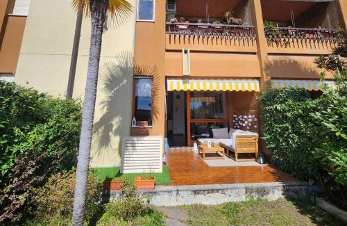 Lesa Apartamento | Studio By the lake by Interhome