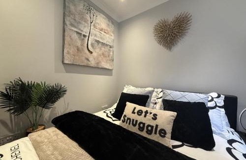 West Bridgford Casa | Studio C - Newly renovated private 1 bed studio near Trent Bridge Cricket Ground and National Water Sports Centre