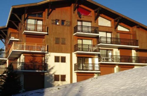 Notre-Dame-de-Bellecombe Apartamento | Studio calme avec terrasse jardin et parking - 4 pers. - FR-1-505-11