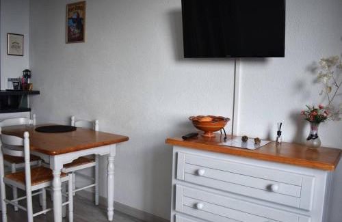Font-Romeu-Odeillo-Via Apartamento | Studio cabine sud idéal famille avec box - FR-1-580-117