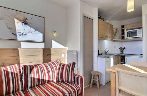 Belle Plagne Apartamento | Estudio cabina 4 pers, balcón, cerca de pistas y tiendas