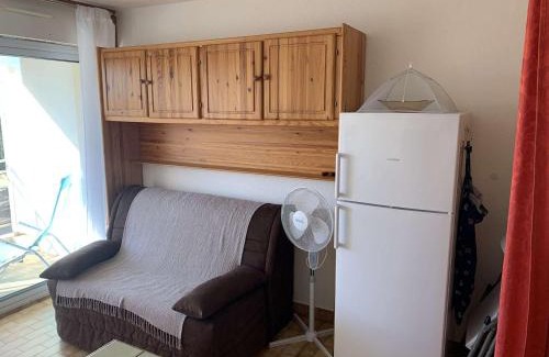 Le Grau-dʼAgde Apartamento | Studio Cabine à 100m de la Plage, Terrasse, Proche Commerces - 4 Couchages - FR-1-423-215